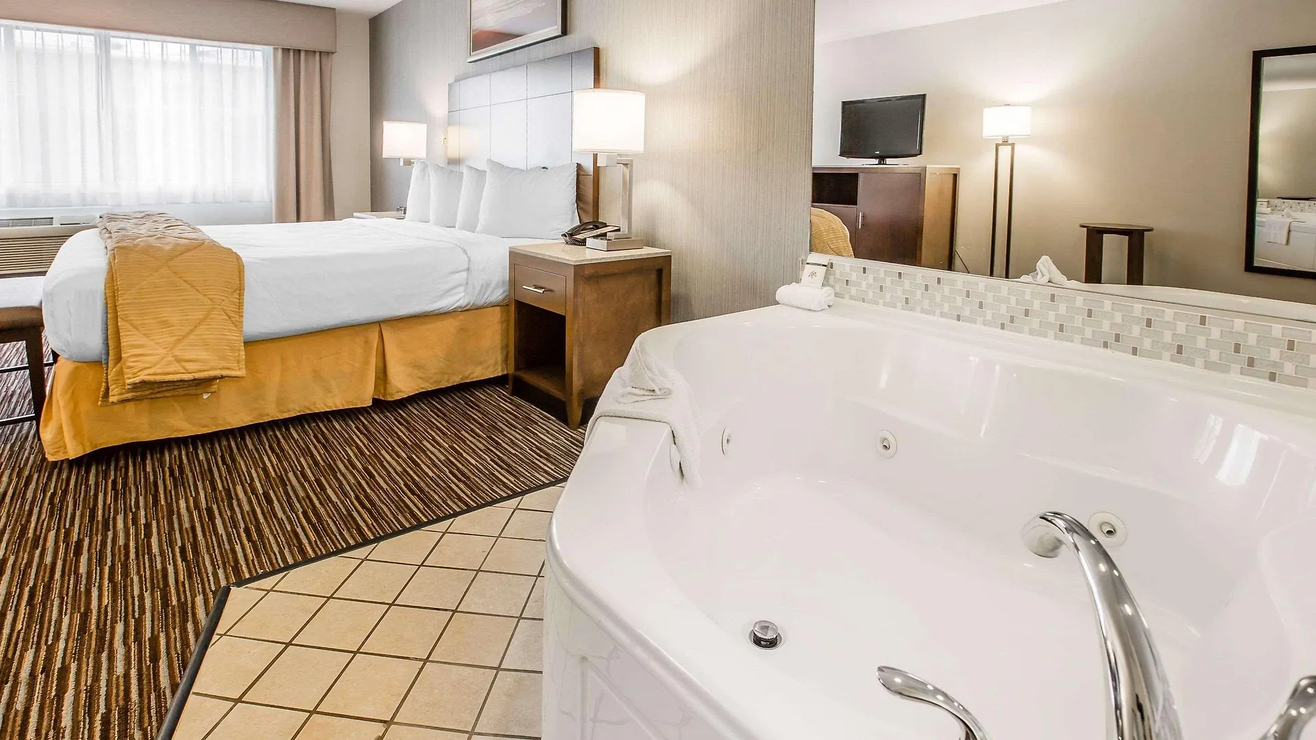 Quality Inn & Suites Hermosa Beach Hotel